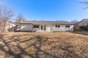 706 N Hunters Glen Cir, Arlington, TX 76015 - Photo 8