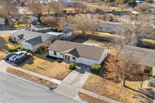 706 N Hunters Glen Cir, Arlington, TX 76015 - Photo 32