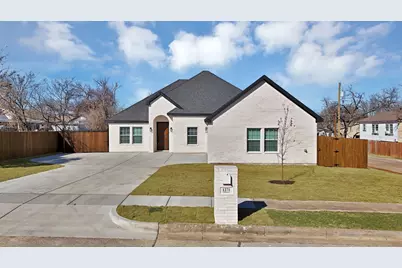 1271 E Myrtle Street, Fort Worth, TX 76104 - Photo 2