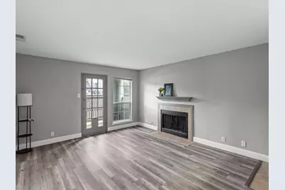 5981 Arapaho Road #303, Dallas, TX 75248 - Photo 4