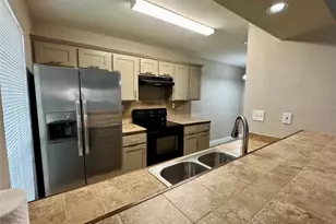 5981 Arapaho Rd, Dallas, TX 75248 - Photo 2