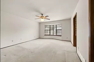 137 E Louella Dr, Hurst, TX 76054 - Photo 24