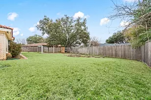 137 E Louella Dr, Hurst, TX 76054 - Photo 34