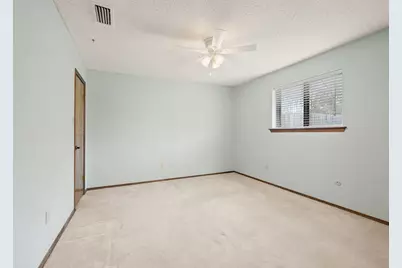 137 E Louella Drive, Hurst, TX 76054 - Photo 30