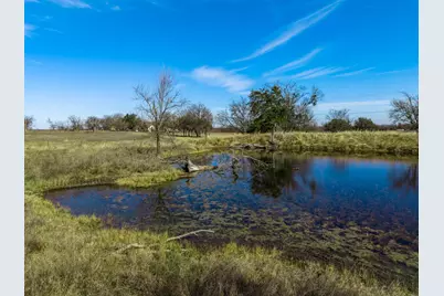 404 E Newland Drive, Robinson, TX 76706 - Photo 8