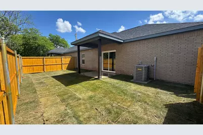 502 W Sanger Street, Celeste, TX 75423 - Photo 12