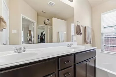 2201 Lorrie Lane, Weatherford, TX 76087 - Photo 10