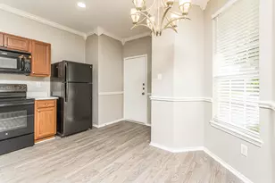 804 Sheryn Dr, Burleson, TX 76028 - Photo 4