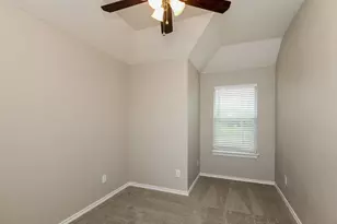 208 Ridgeway Blvd, Weatherford, TX 76086 - Photo 10