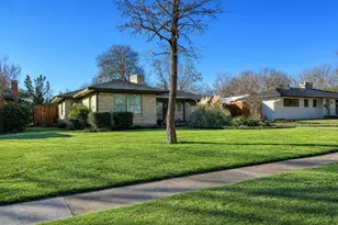 2842 Woodmere Dr, Dallas, TX 75233 - Photo 2