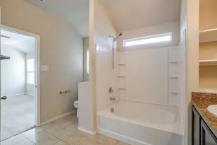 6353 Skipper Ln, Fort Worth, TX 76179 - Photo 10