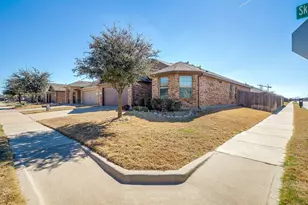 6353 Skipper Ln, Fort Worth, TX 76179 - Photo 2