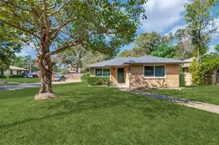 121 S Cavender St, Dallas, TX 75211 - Photo 1