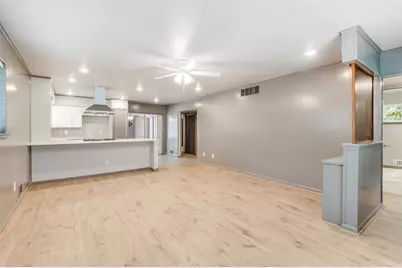 121 S Cavender Street, Dallas, TX 75211 - Photo 2