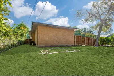 121 S Cavender Street, Dallas, TX 75211 - Photo 12