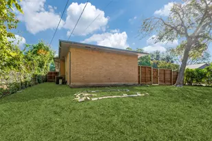 121 S Cavender St, Dallas, TX 75211 - Photo 12