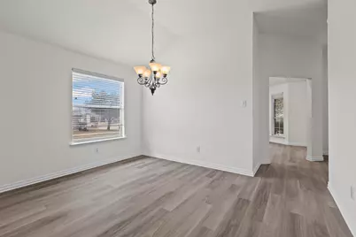 1037 Castle Top Drive, Fort Worth, TX 76052 - Photo 14