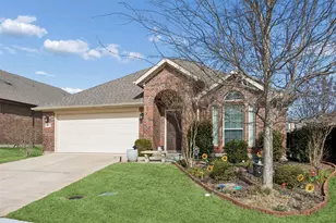 1815 Vallana Dr, Gainesville, TX 76240 - Photo 2