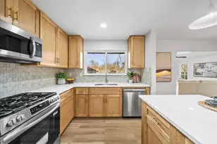 9632 Park Highlands Dr, Dallas, TX 75238 - Photo 18