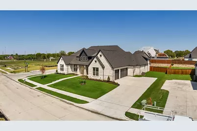 2002 Pegasus Lane, Rockwall, TX 75087 - Photo 2