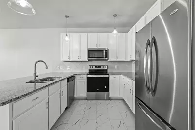 5556 Topwater Trail, Fort Worth, TX 76119 - Photo 2