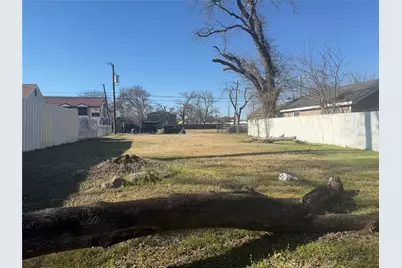 3926 Sidney Street, Dallas, TX 75210 - Photo 24