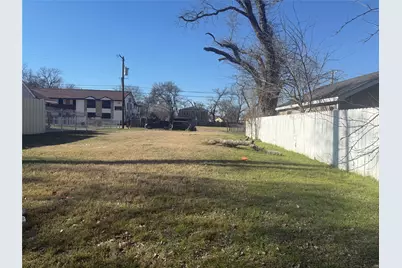 3926 Sidney Street, Dallas, TX 75210 - Photo 22
