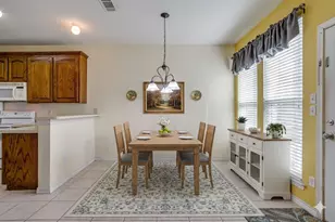 4034 Cottage Park Ct, Arlington, TX 76013 - Photo 12