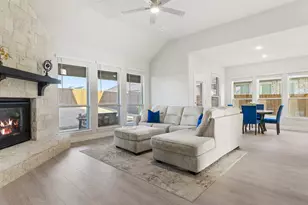 1032 Cedar River Dr, Godley, TX 76044 - Photo 8