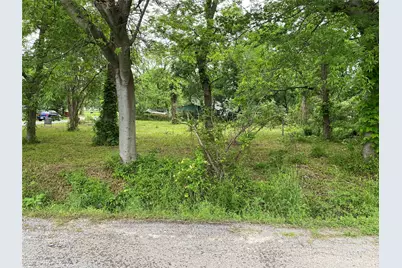 102 Elm Street, Bonham, TX 75418 - Photo 4