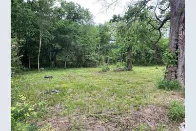 102 Elm Street, Bonham, TX 75418 - Photo 6