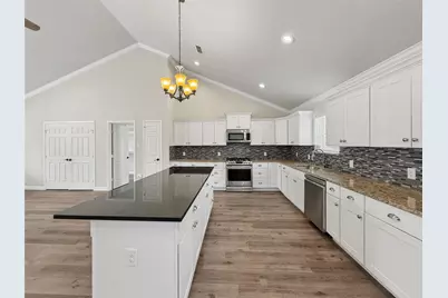 130 Lamar Street, Sulphur Springs, TX 75482 - Photo 12