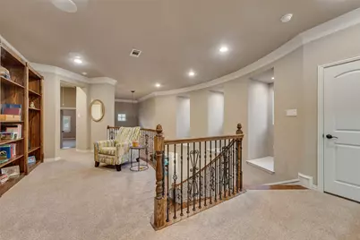 2111 N Hill Drive, Irving, TX 75038 - Photo 16