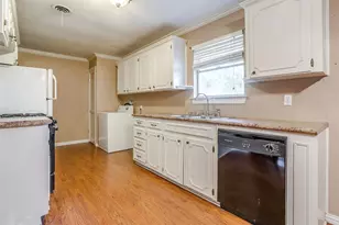 120 Wanda Way, Burleson, TX 76028 - Photo 18