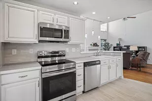 14592 Greenleaf Ct, Addison, TX 75001 - Photo 12