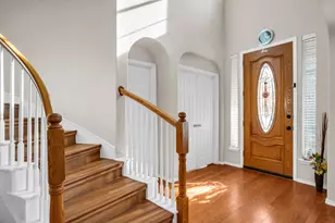 2228 Sparrow Hawk Ct, Grand Prairie, TX 75052 - Photo 8