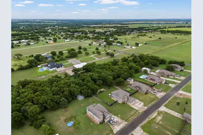 202 Milky Way Road, Bruceville, TX 76630 - Photo 34