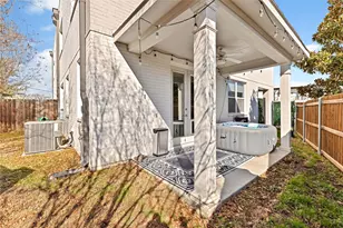 101 Crossroads Cir, River Oaks, TX 76114 - Photo 26