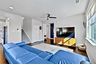 101 Crossroads Cir, River Oaks, TX 76114 - Photo 6