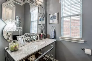 1718 E Branch Hollow Dr, Carrollton, TX 75007 - Photo 16