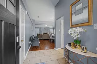 645 Cross Ridge Circle N, Fort Worth, TX 76120 - Photo 4