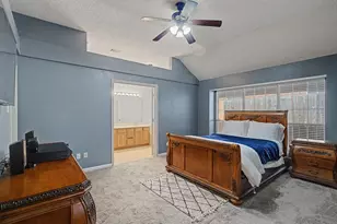 645 Cross Ridge Circle N, Fort Worth, TX 76120 - Photo 18