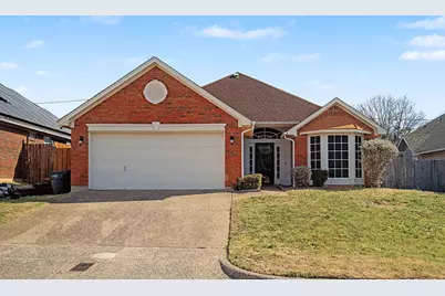 645 Cross Ridge Circle N, Fort Worth, TX 76120 - Photo 1