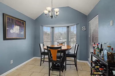 645 Cross Ridge Circle N, Fort Worth, TX 76120 - Photo 8