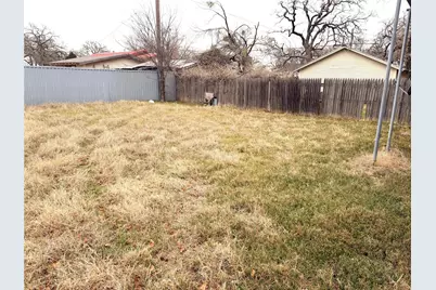 503 E Sadosa Street, Eastland, TX 76448 - Photo 30