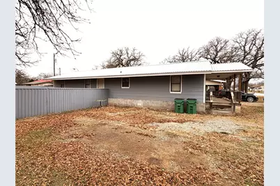 503 E Sadosa Street, Eastland, TX 76448 - Photo 28