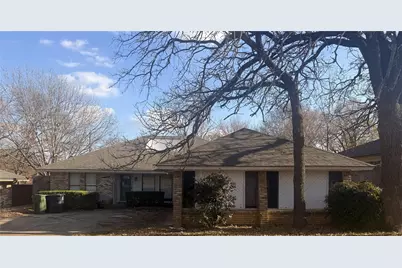 5604 Trail Crest Drive, Arlington, TX 76017 - Photo 1
