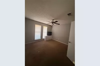 5604 Trail Crest Drive, Arlington, TX 76017 - Photo 8