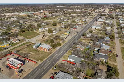 900 W West Walker, Breckenridge, TX 76424 - Photo 4