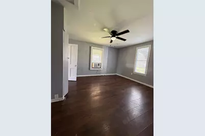 1801 W Bond Street, Denison, TX 75020 - Photo 8